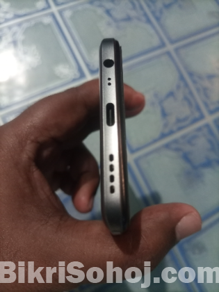 Realme 8